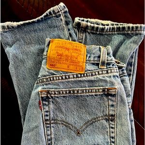 UC Levi’s 560 loose fit straight leg long size 8